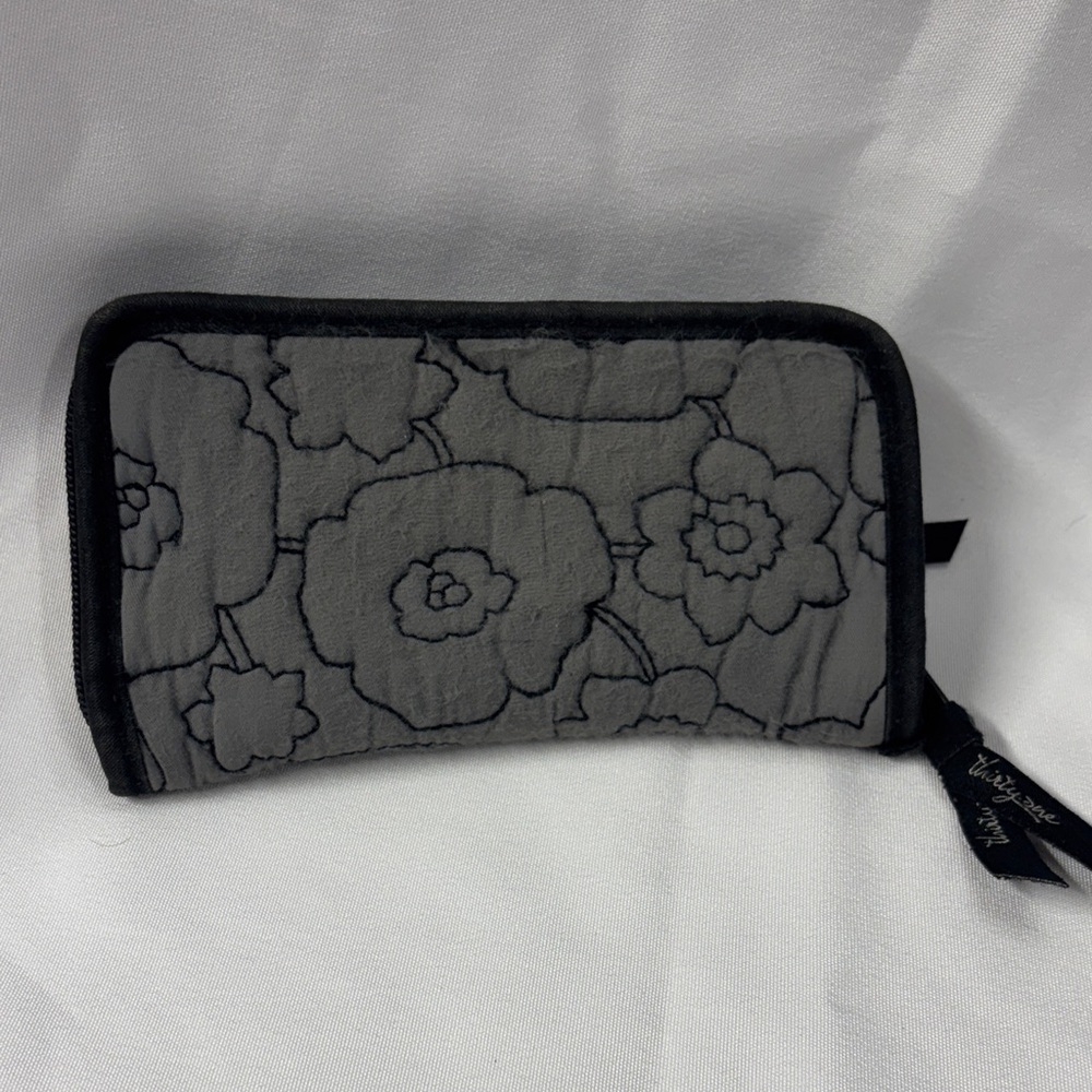 Thirty-one Perfect Cents Poppy Floral Gray Wallet